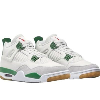 Air Jordan 4 Retro "Pine Green" sneaker.