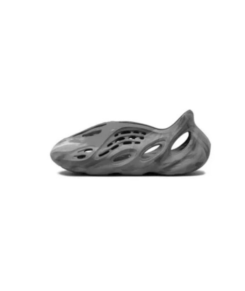 Yeezy Foam Runner "MXT Moon Grey" – Unique Marbled Slip-On Sneaker for Men & Women