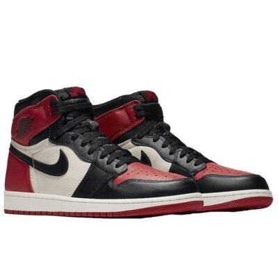 Air Jordan 1 Retro OG "Chicago" - Classic Red, Black, and White Design