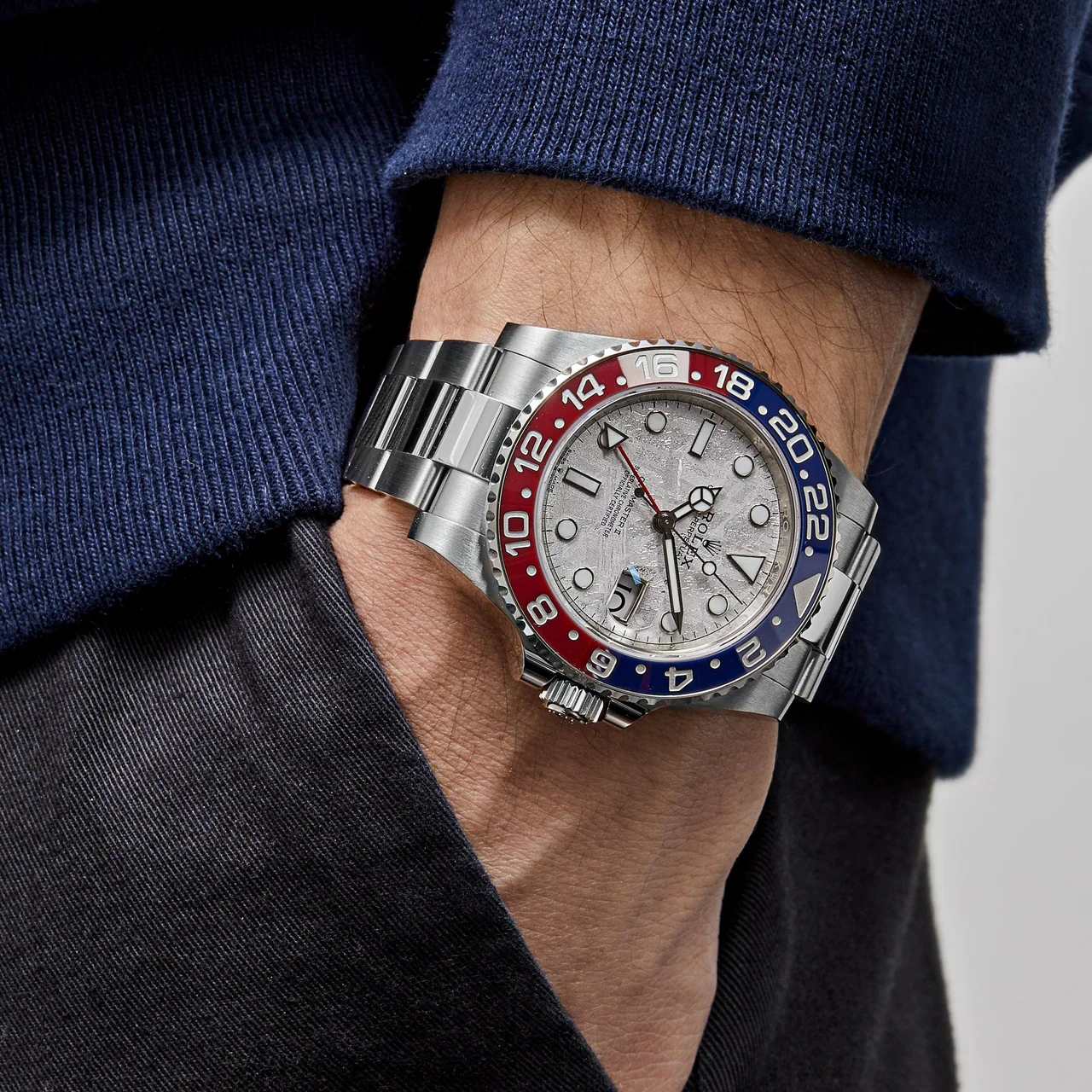 GMT-Master II 24-Hour Rotatable Bezel - Image 2