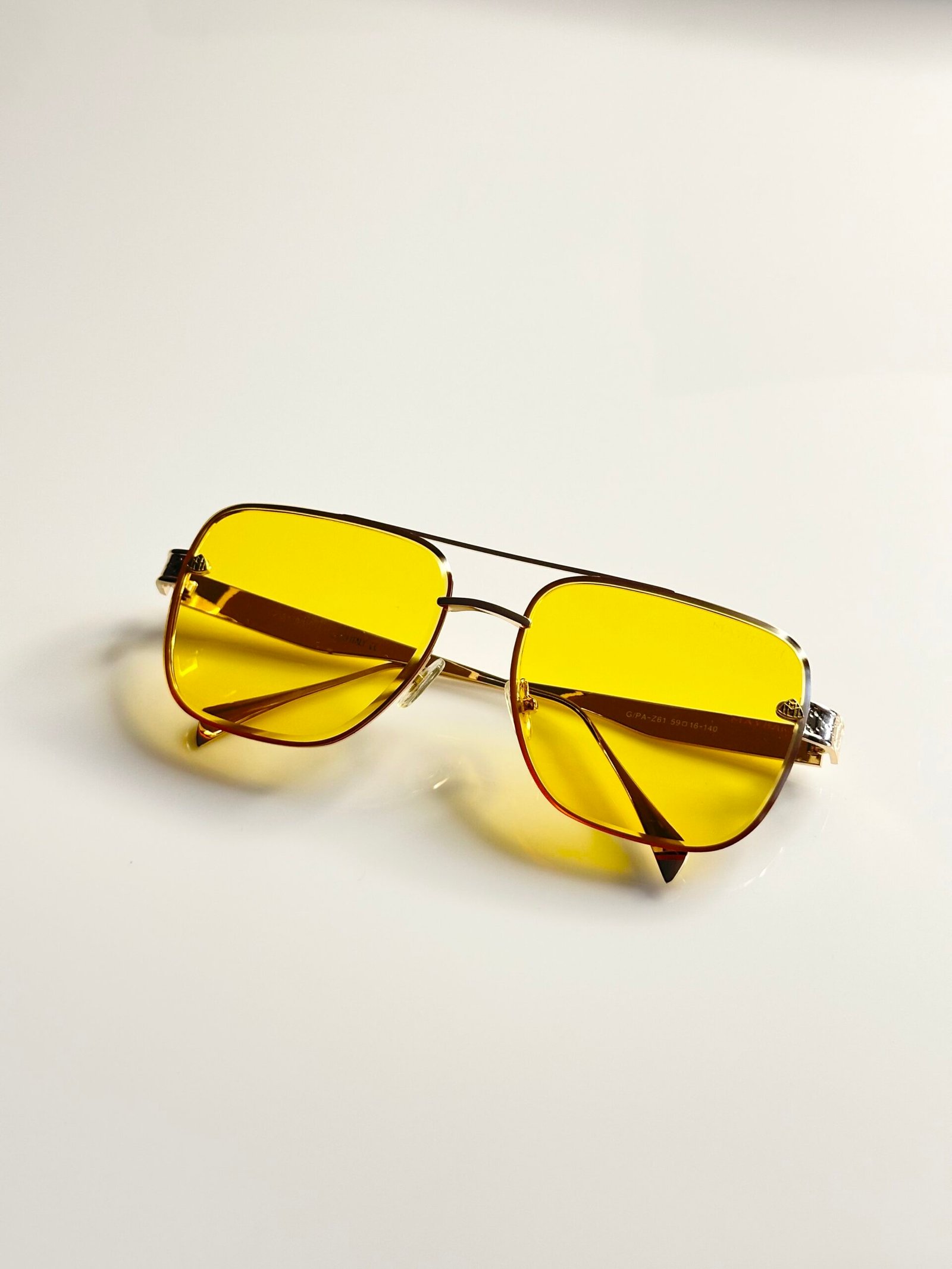 Maybach Z61 Gold Yellow - Image 3