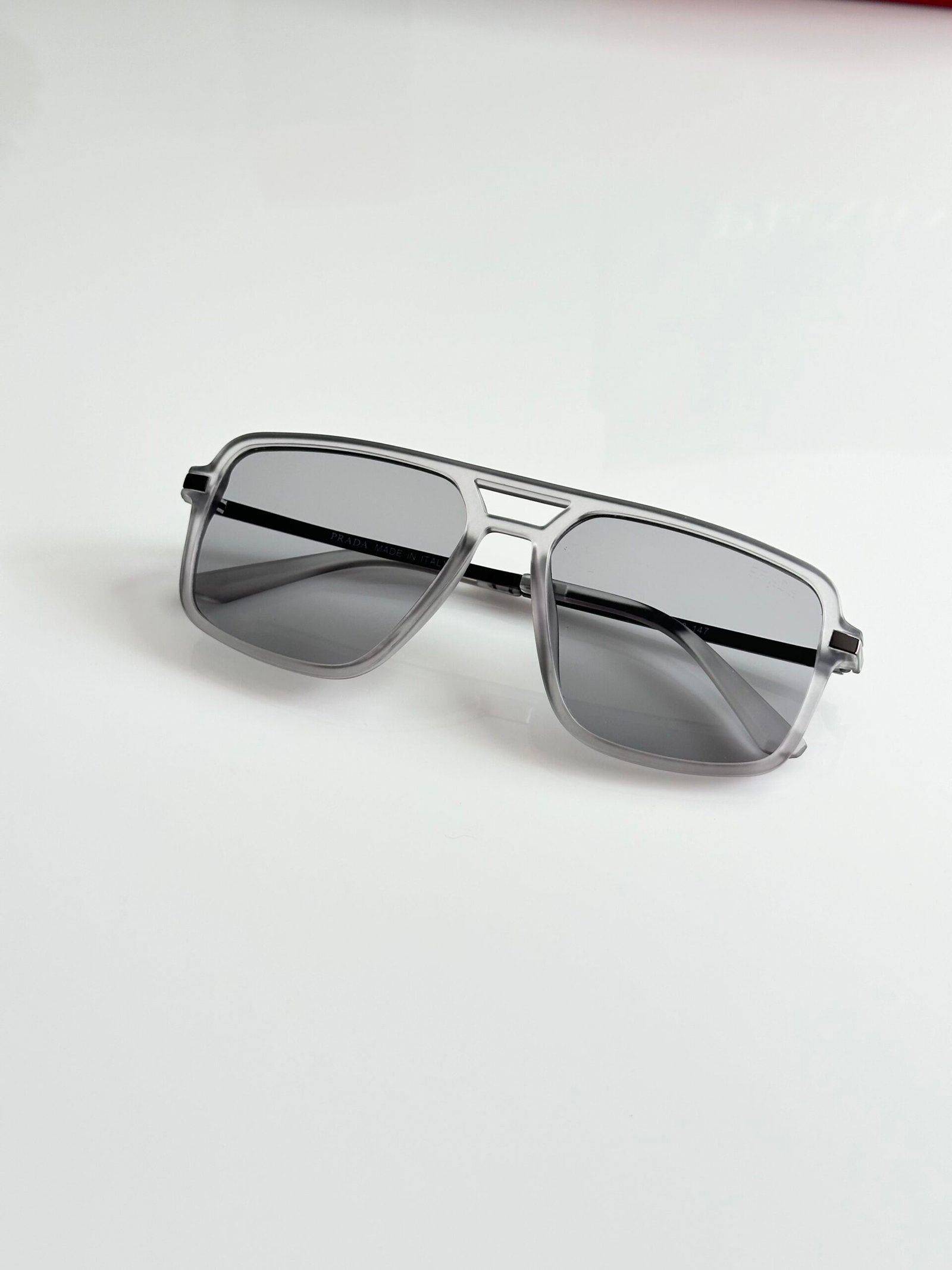 Prada_70_Grey - Image 3