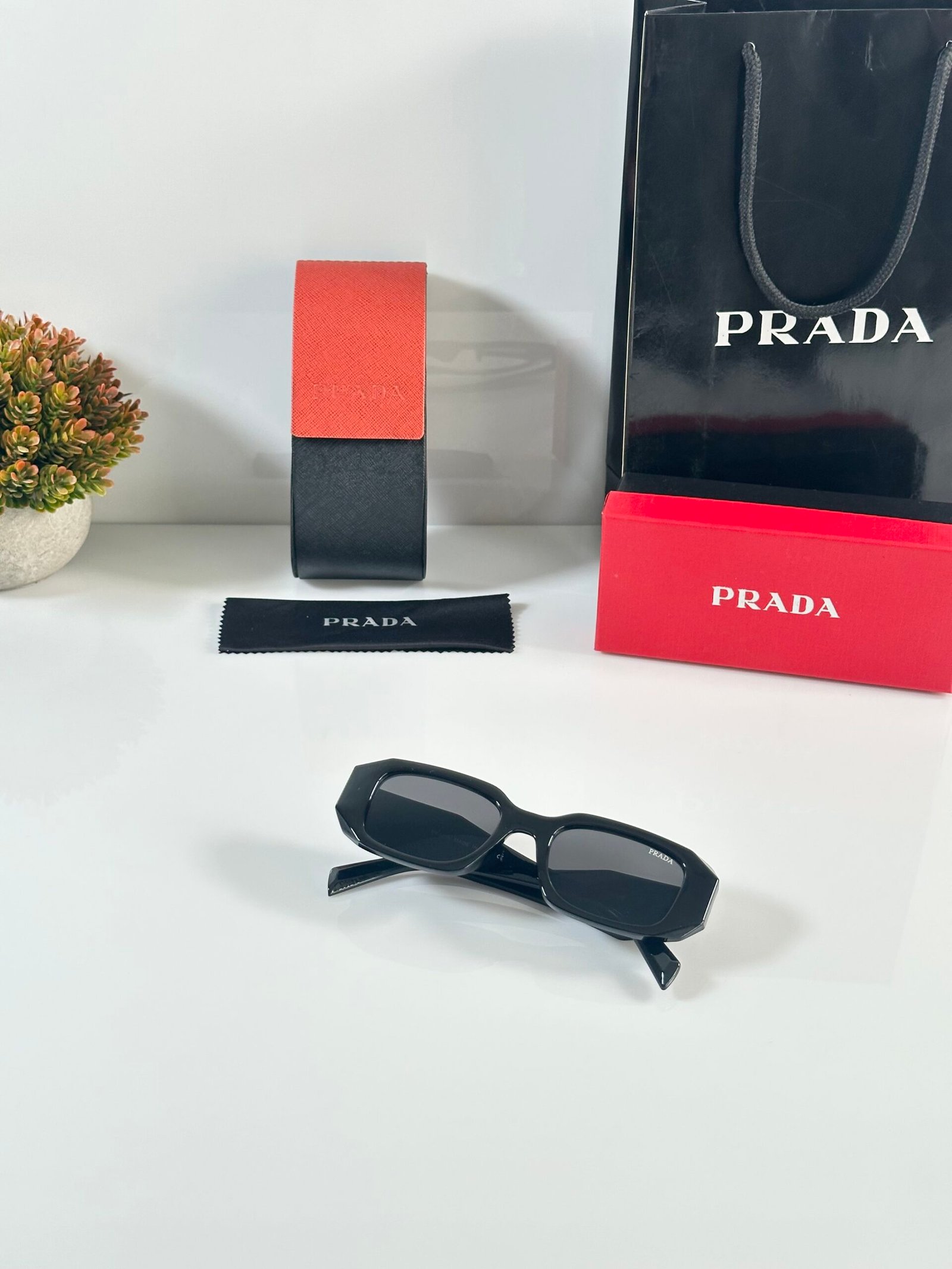 Prada_8679_Black - Image 4