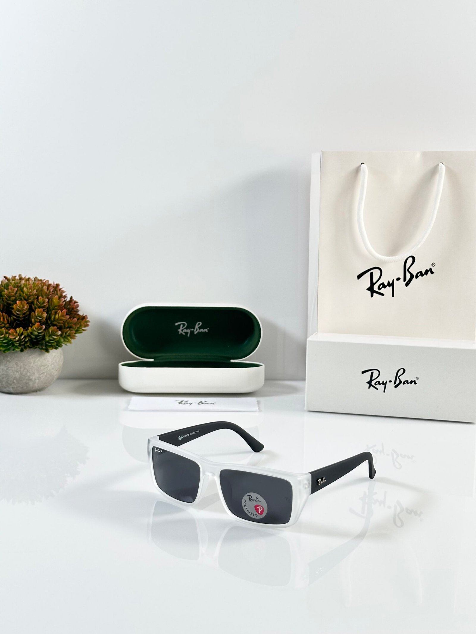 Rayban 1541 Ice Black