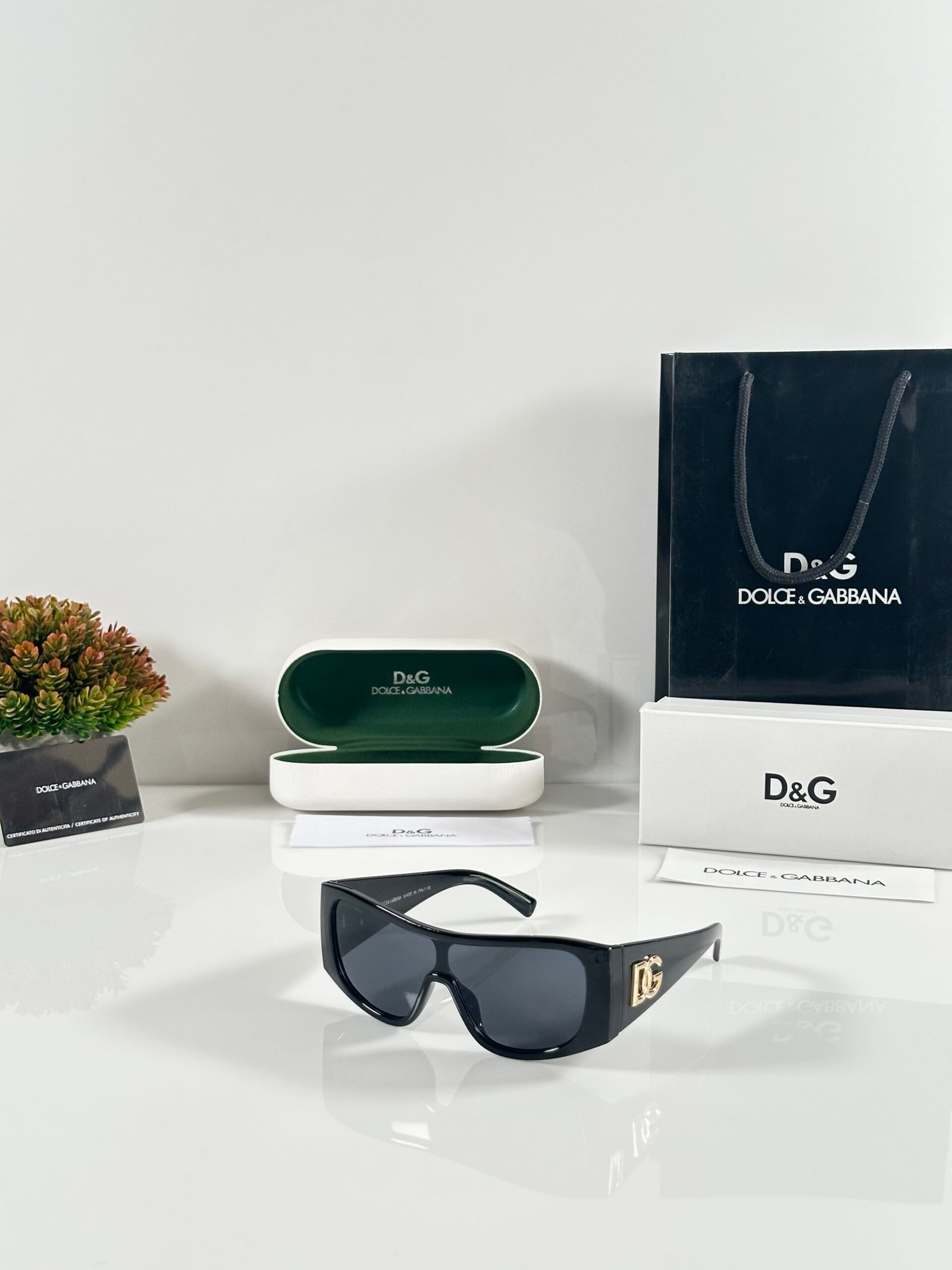 Dolce_&_Gabbana_4454_Black