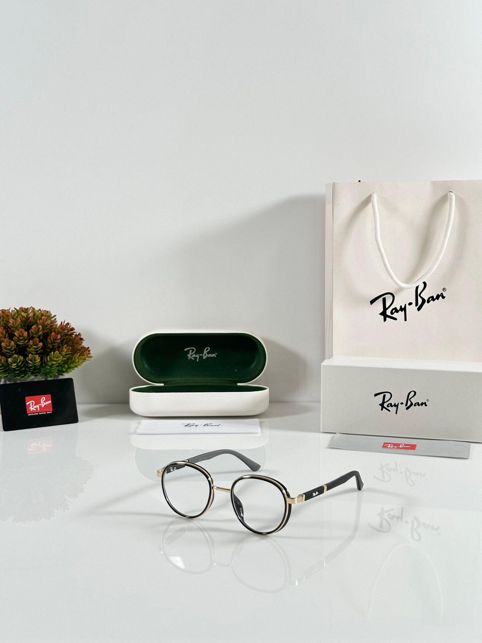 Rayban 24002 Gold Frame