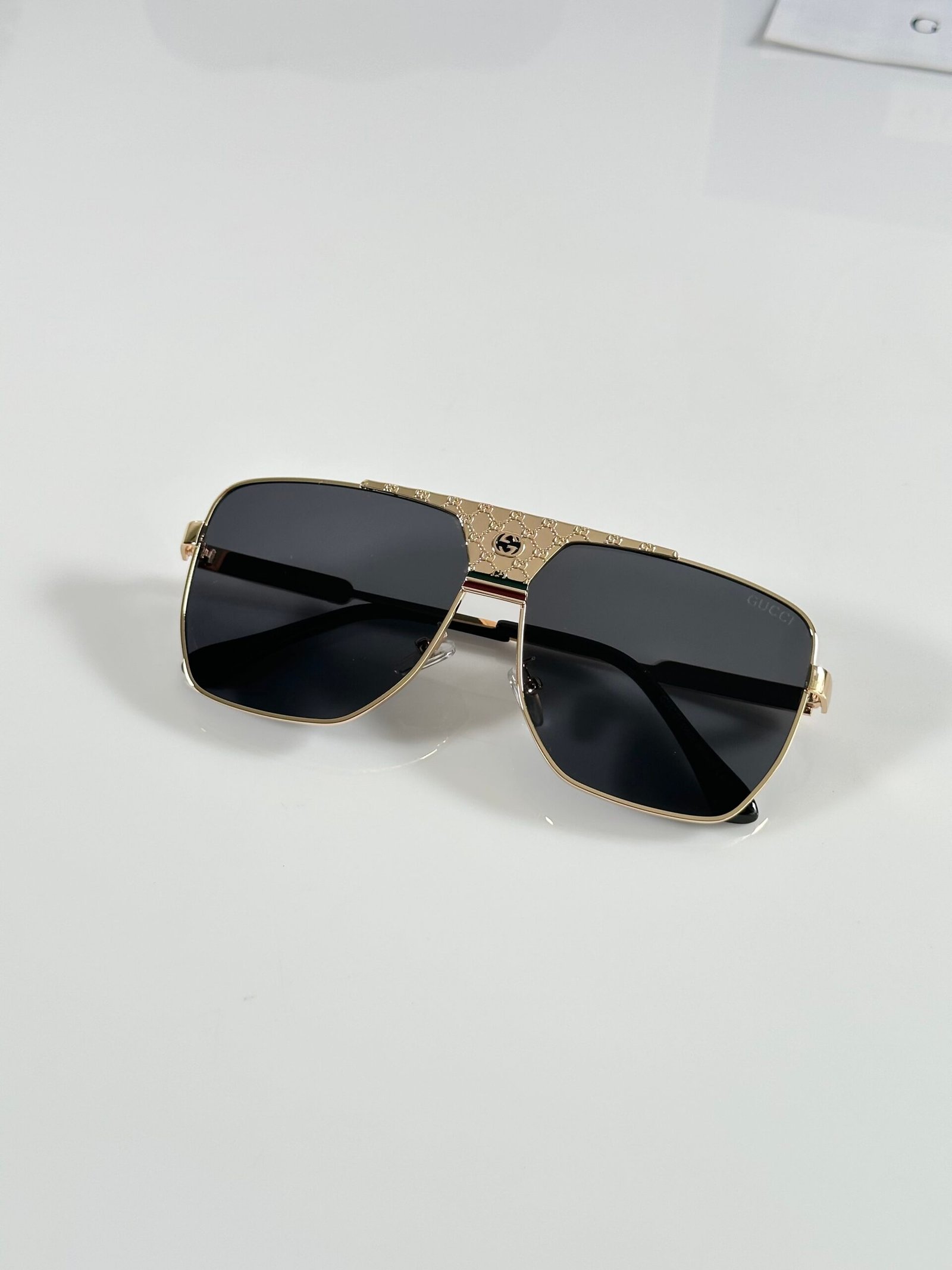 Gucci_0318_Gold_Black - Image 3