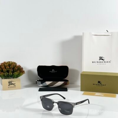 Burberry_2821_Grey_Black