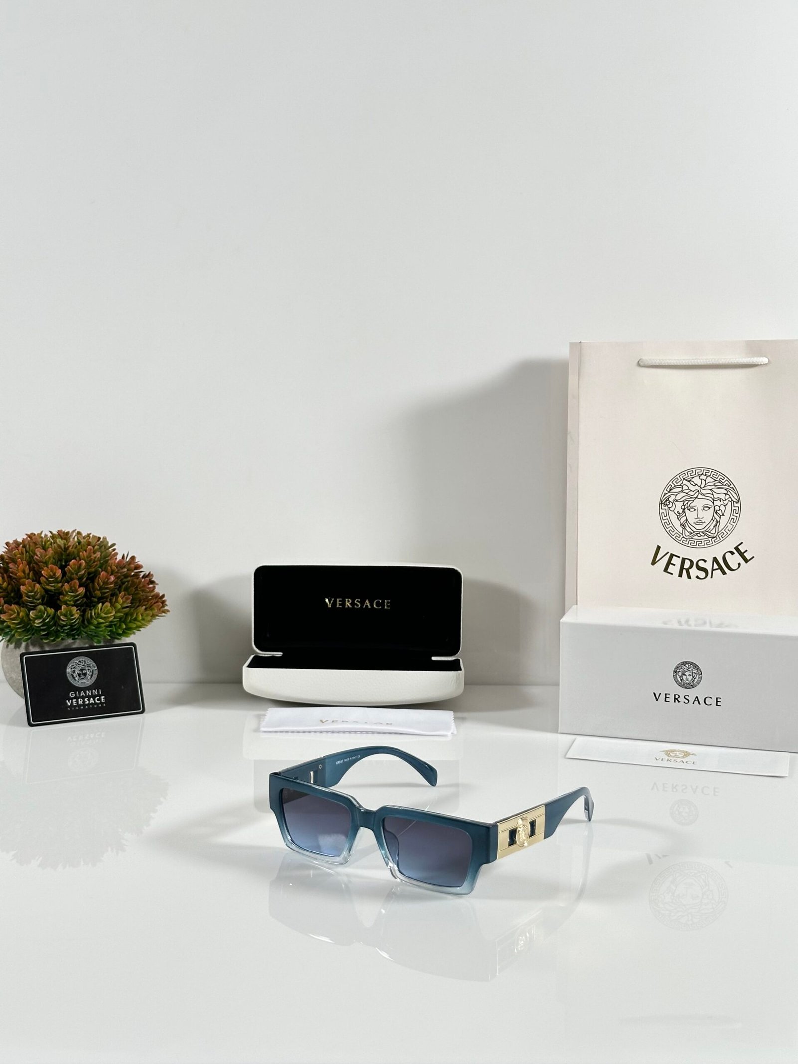 Versace 127 Gold Blue
