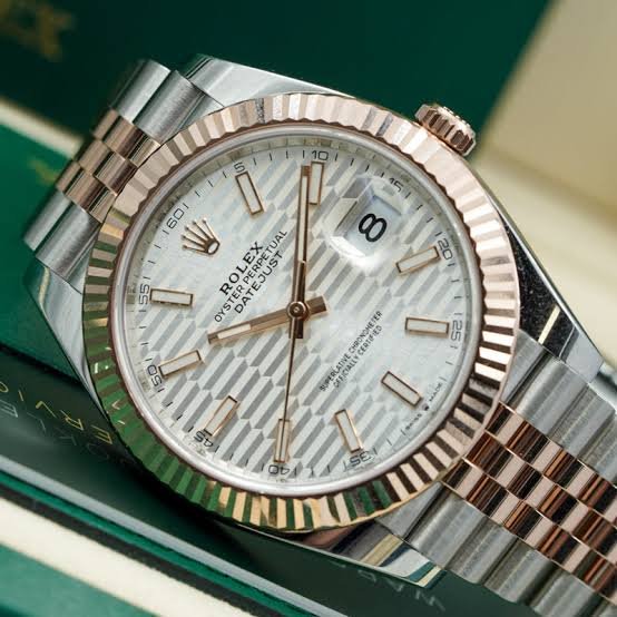 Role_x Oyster perpetual Date Just Automatic White - Image 3