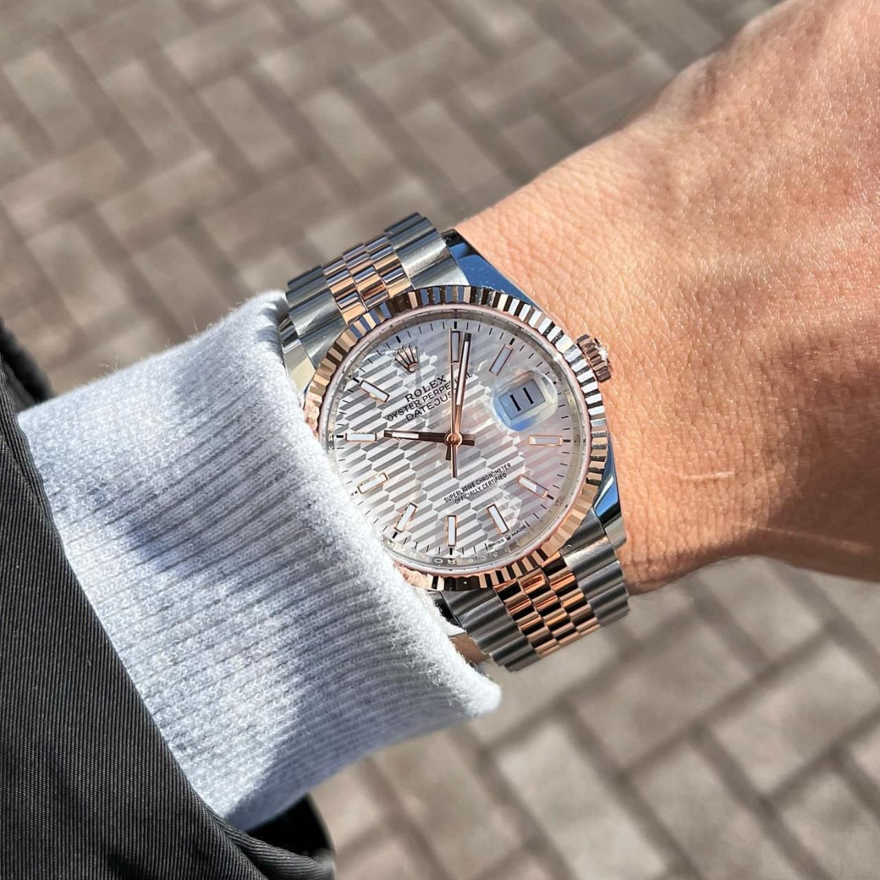 Role_x Oyster perpetual Date Just Automatic White - Image 2