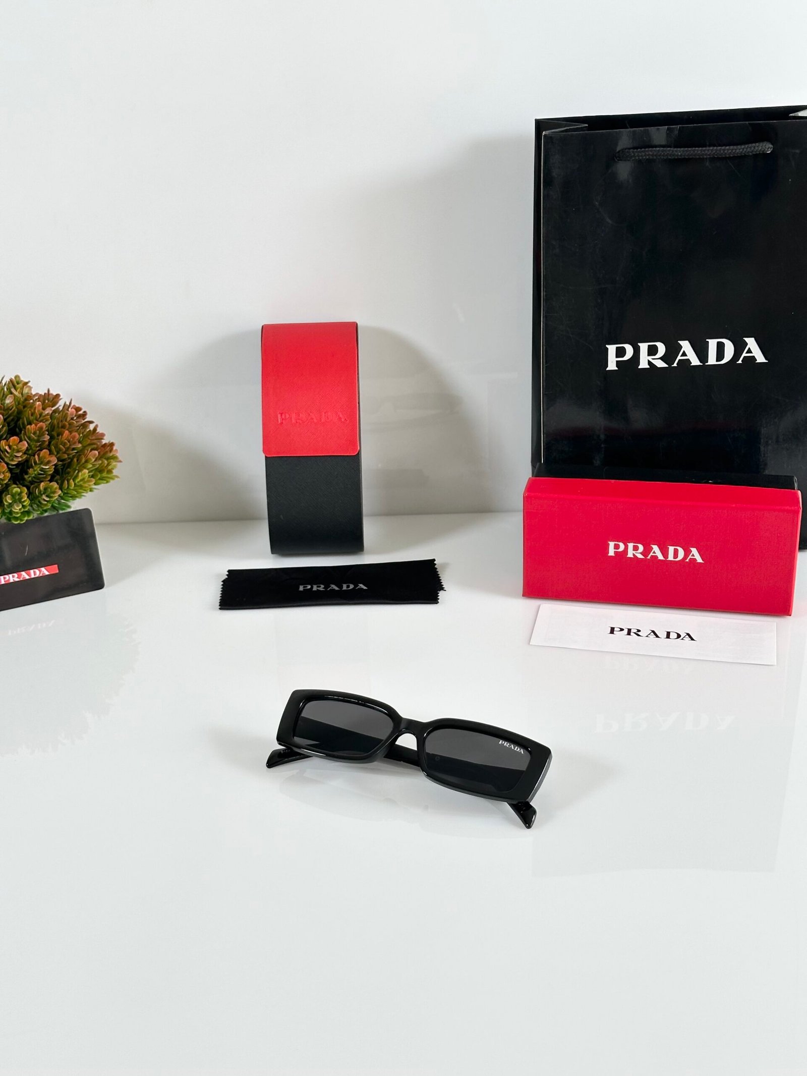 Prada_WMNS_9166_Black - Image 4