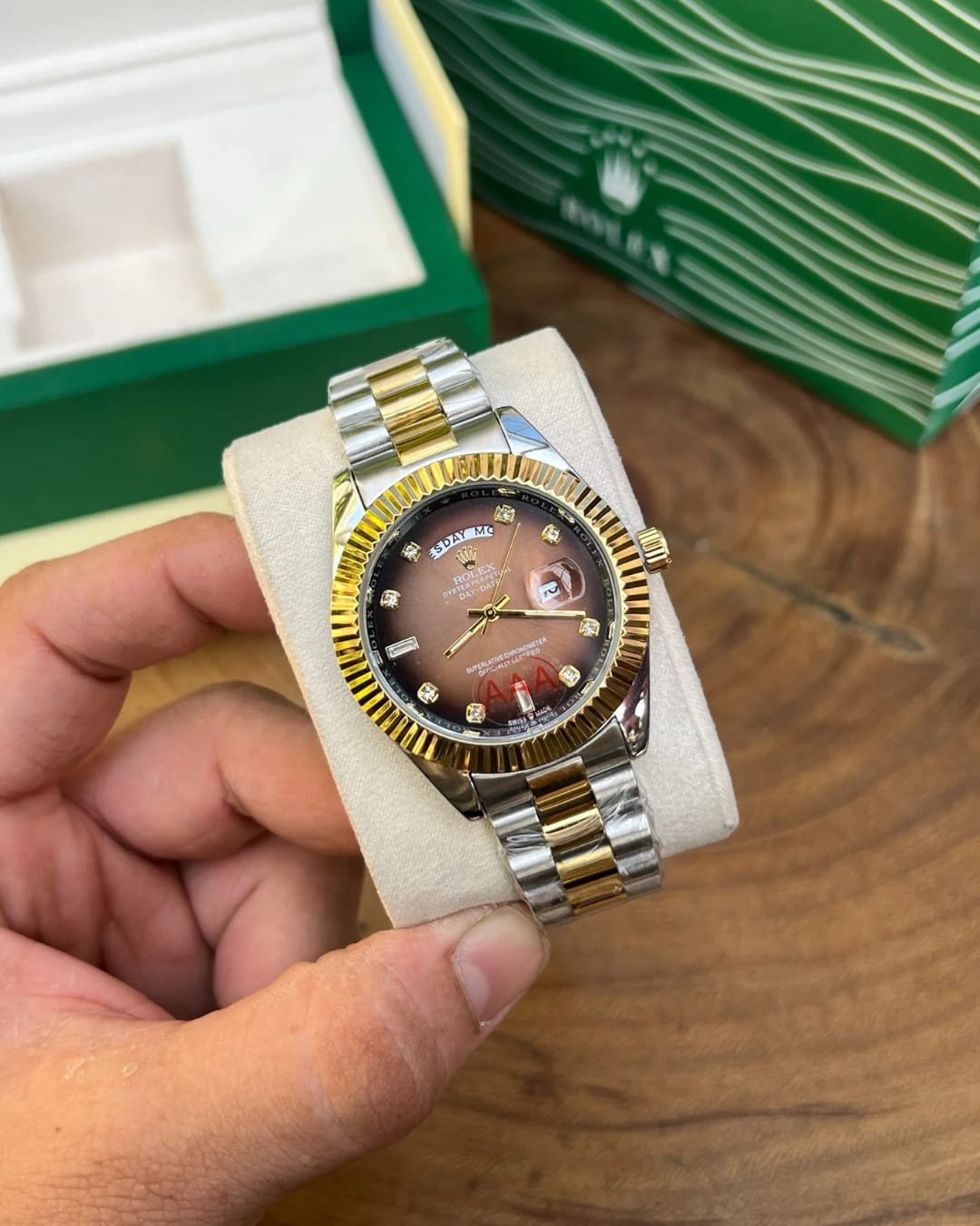 Role_x Oyster Perpetual Day Date Diamond 40 Battery 2Ton-Gold-Brown
