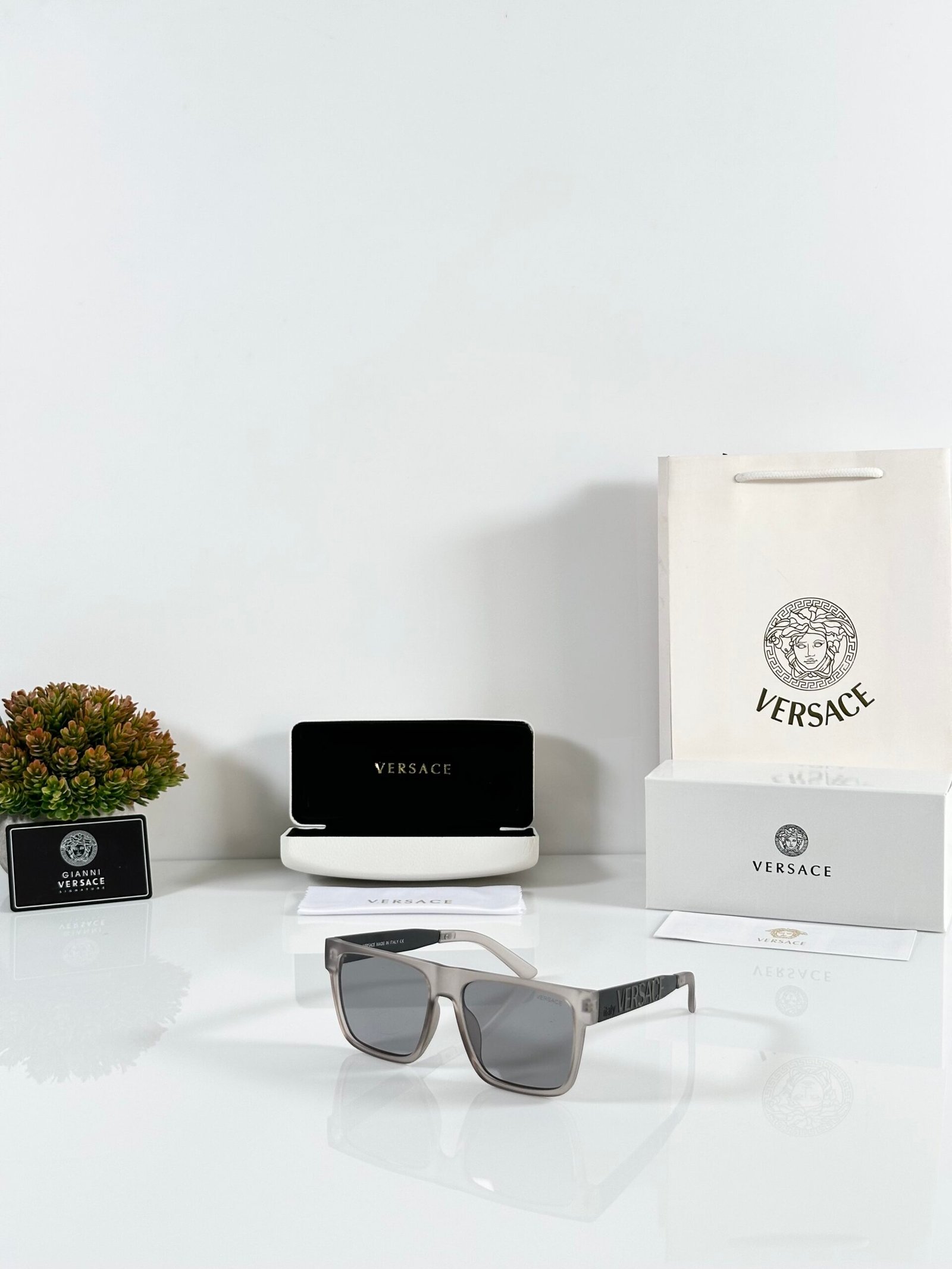 Versace 1101 Grey