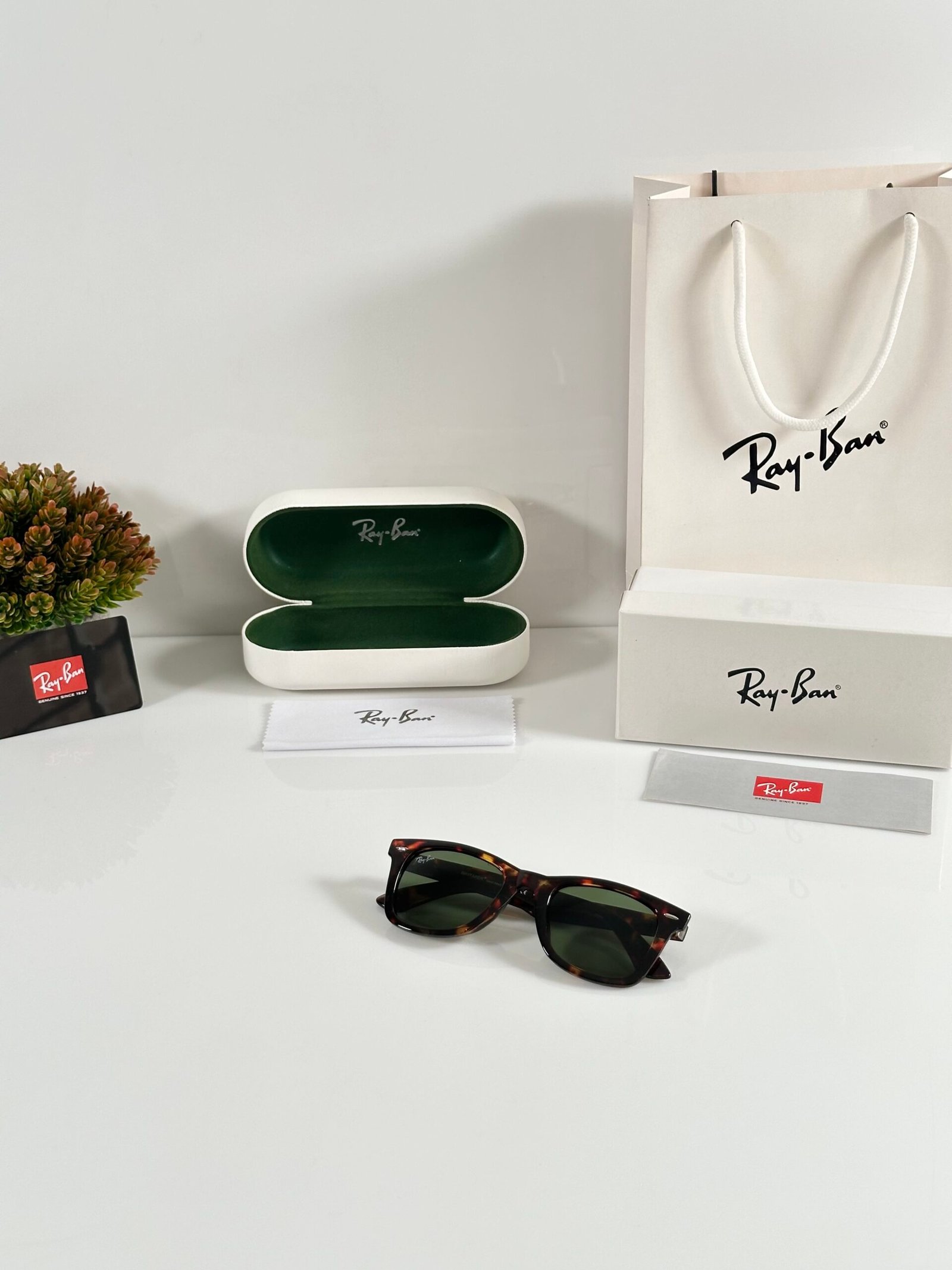 Rayban 2140 Tiger Green (GLASS) - Image 4