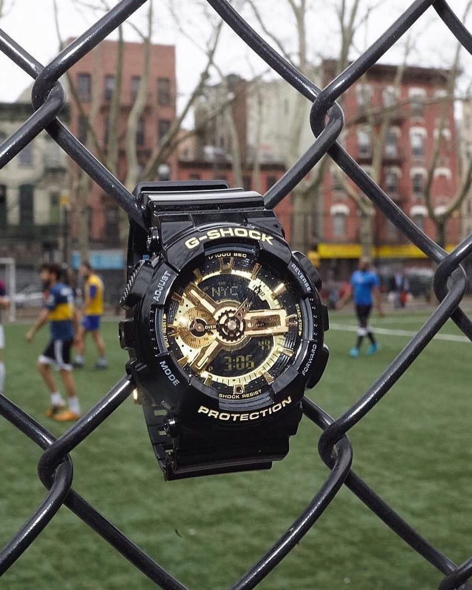 Casio G-Shock Ga110 Gold - Image 2