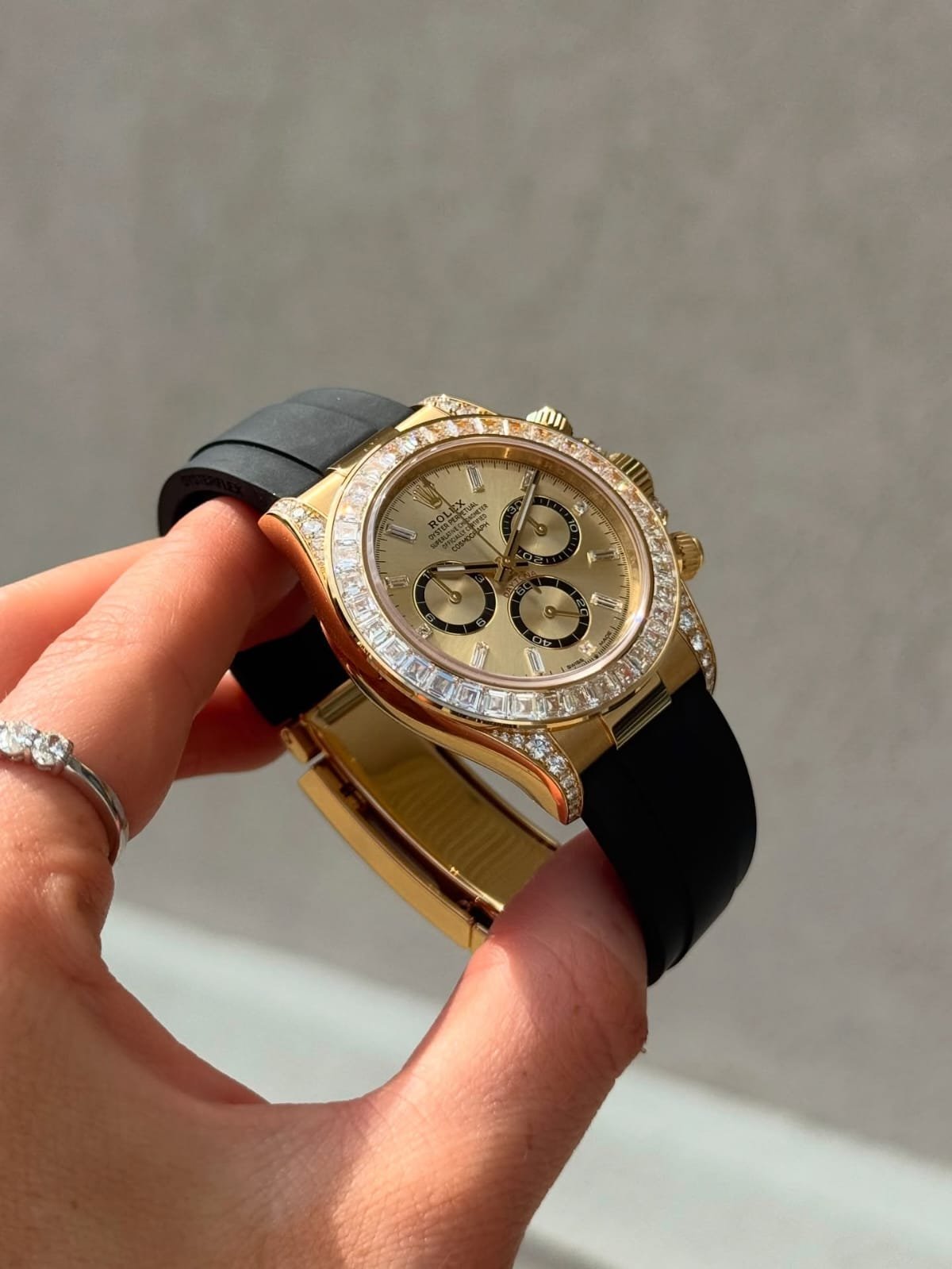 Role_x Oyster Perpetual Daytona Chronograph Gold - Image 3