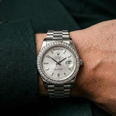 Role_x Oyster Perpetual Day Date 40 Battery