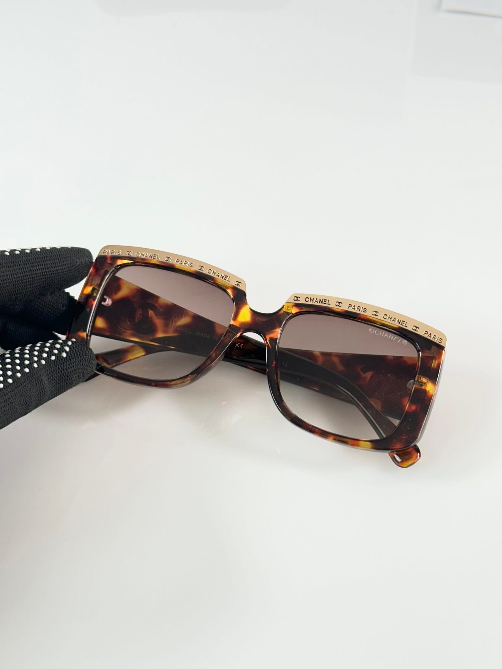 Chanel_WMNS_8317_Tiger_Brown - Image 3