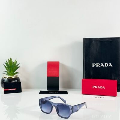 Prada_10_Blue
