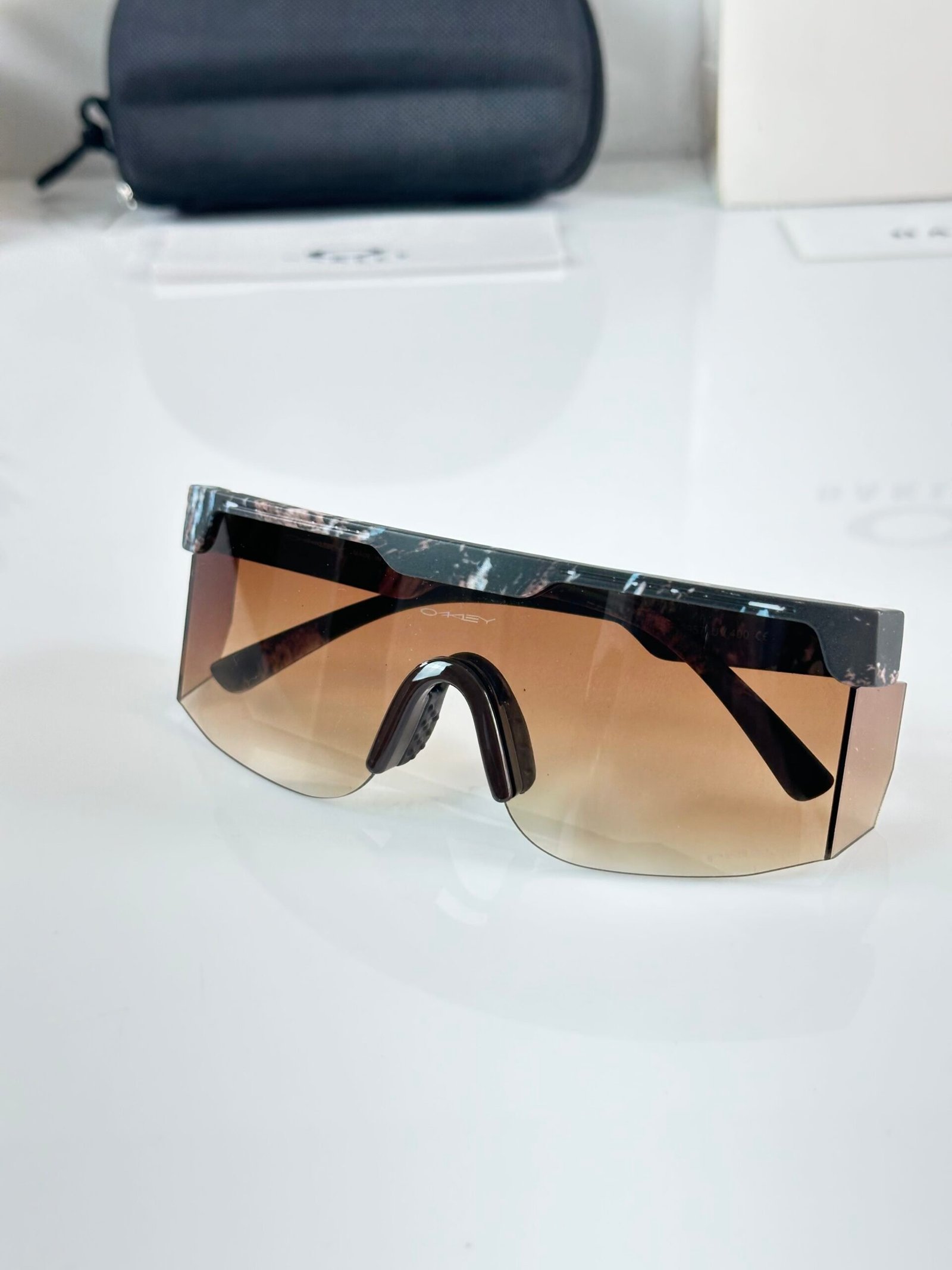 Oakley_9957_Brown - Image 3
