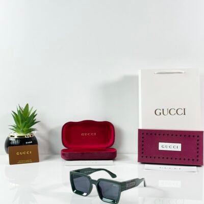Gucci_02_Green_Black