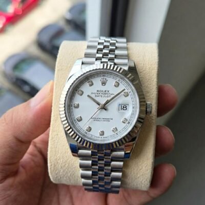 Role_x Oyster Perpetual Date Just Silver-White