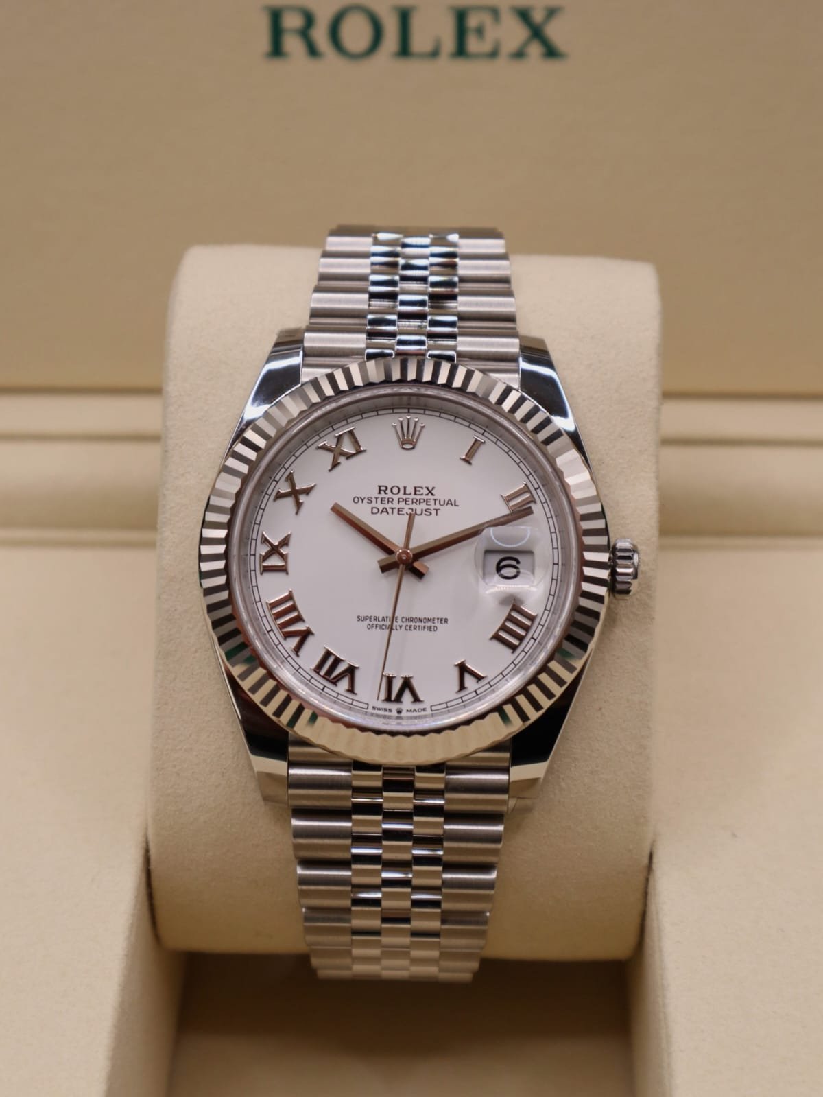 Role_x Oyster Perpetual Date Just Silver-White - Image 3