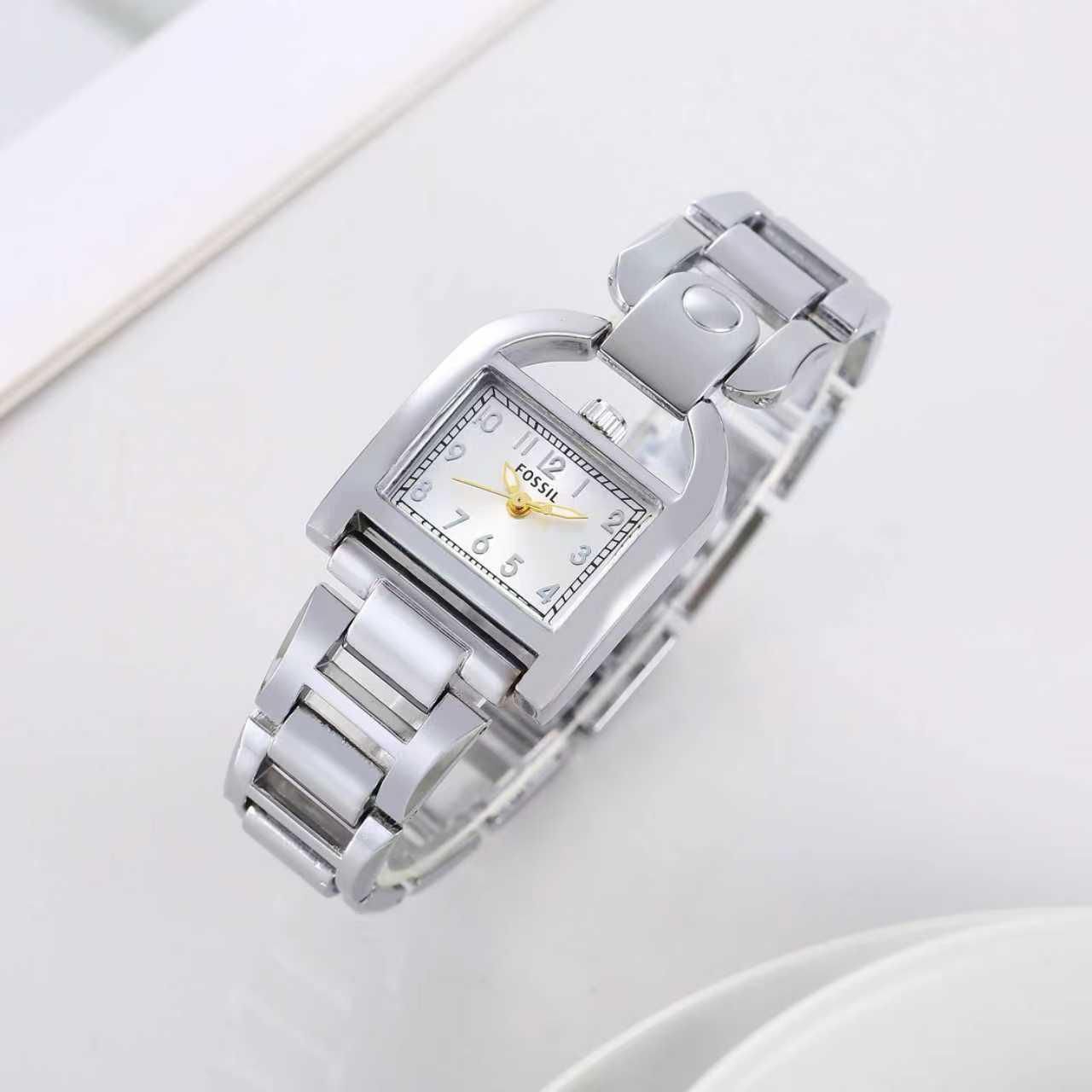 Fossi_l Harwell Silver-White