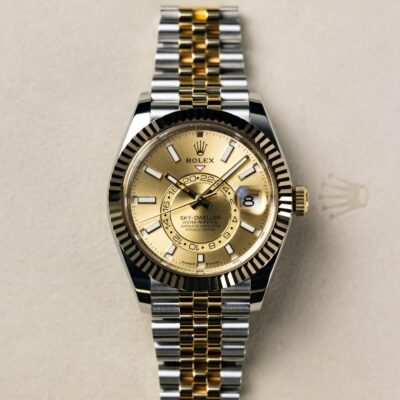 Role_x Oyster Perpetual Sky Dweller 2Ton-Gold-Gold