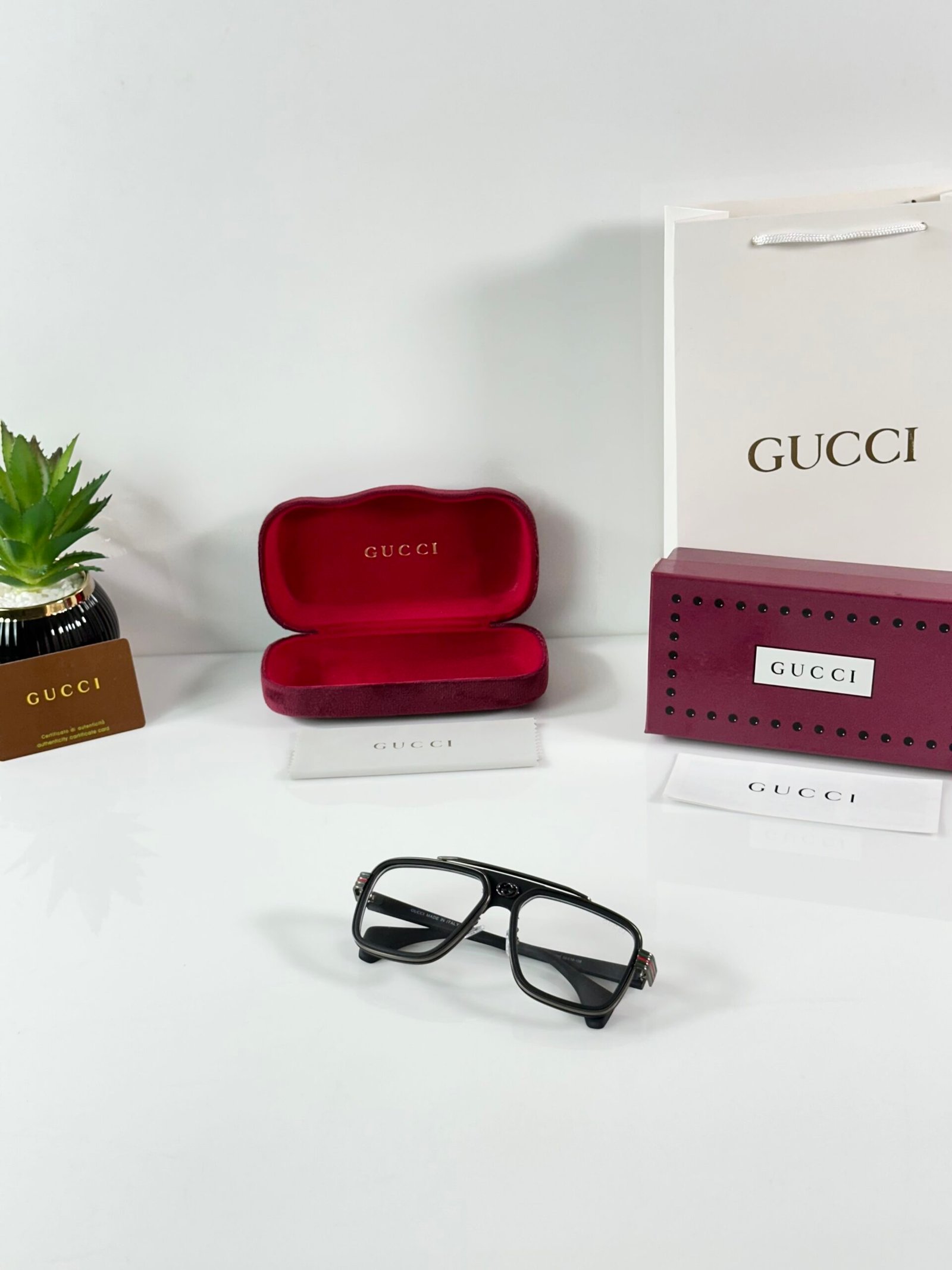 Gucci_1295_Gun_Black_Frame - Image 4