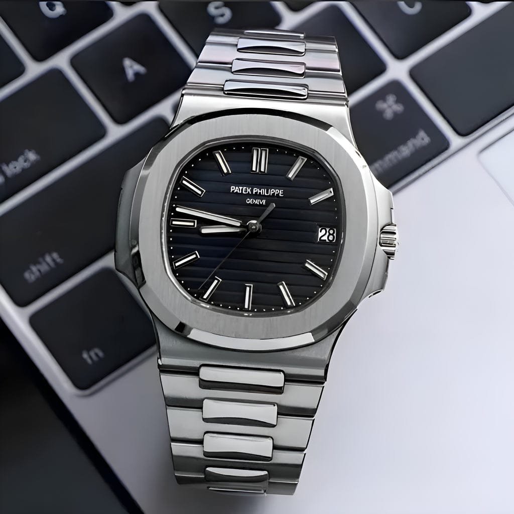 Patek_philippe Nautilus Quartz Silver-Black