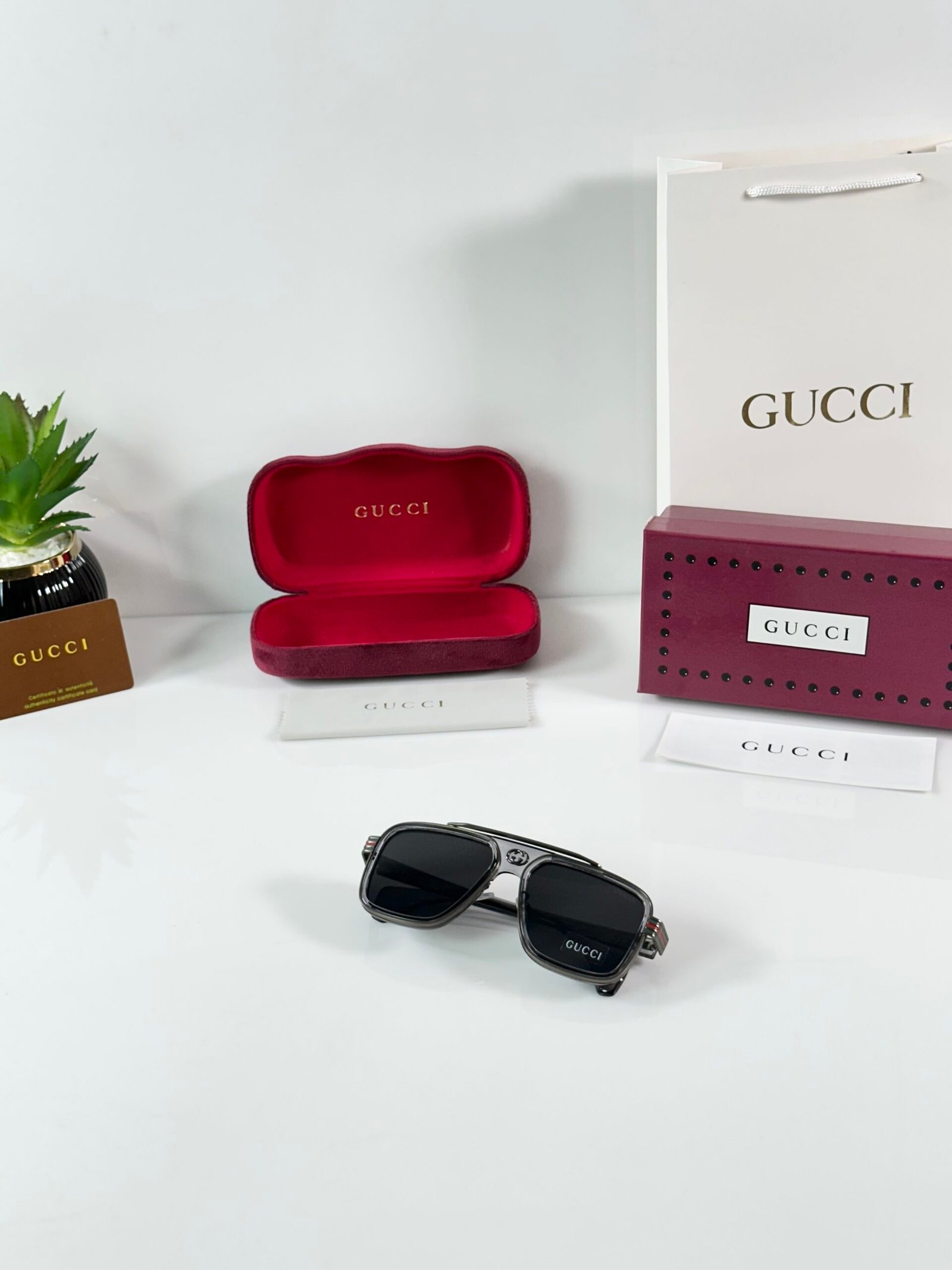 Gucci_1295_Shine_Grey_Black - Image 4