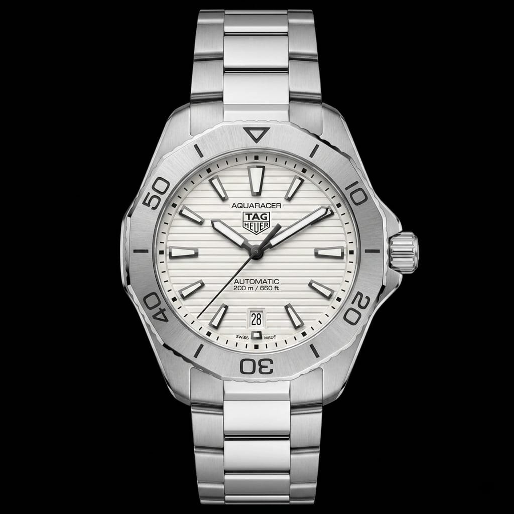 TAG Heuee_r Aquaracer Professional 200 Date Automatic