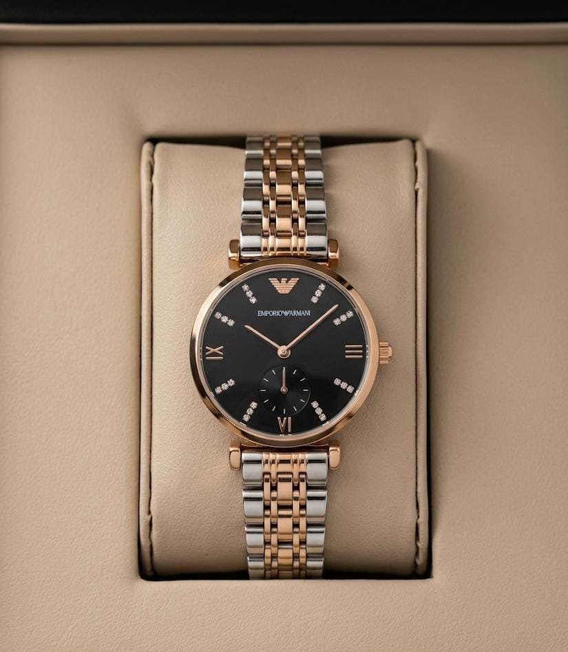 Emporio Arman_i Classic 2Ton-Copper-Black