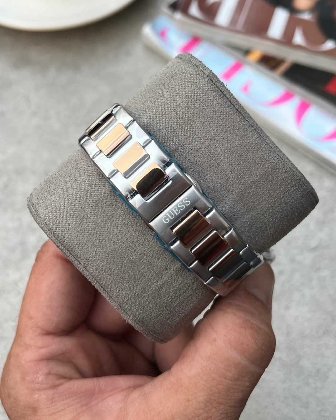 Guess Square Chronograph 2Ton-Copper-White - Image 2