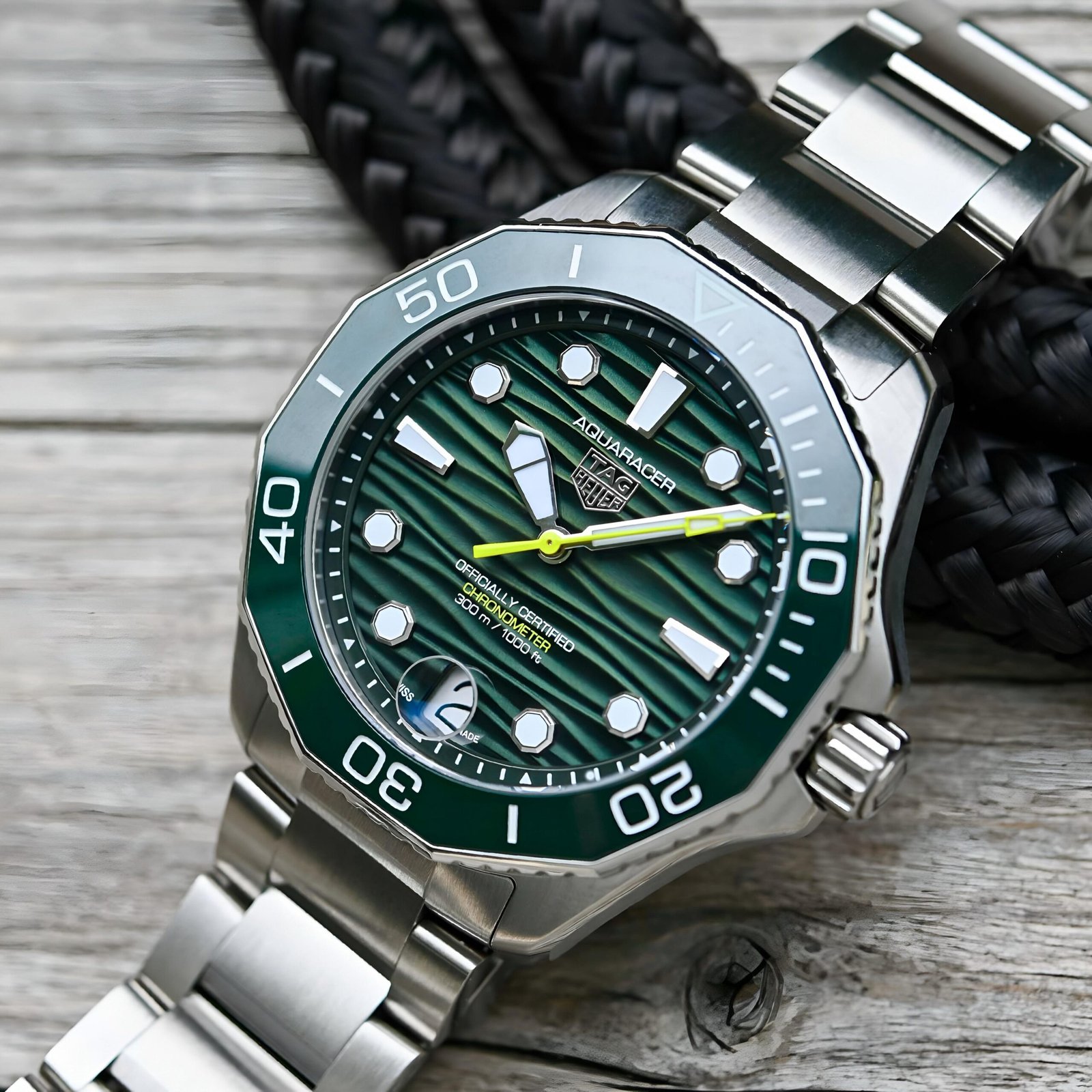 Tag Heue_r Aquaracer professional 300m Date Automatic Japan - Image 2