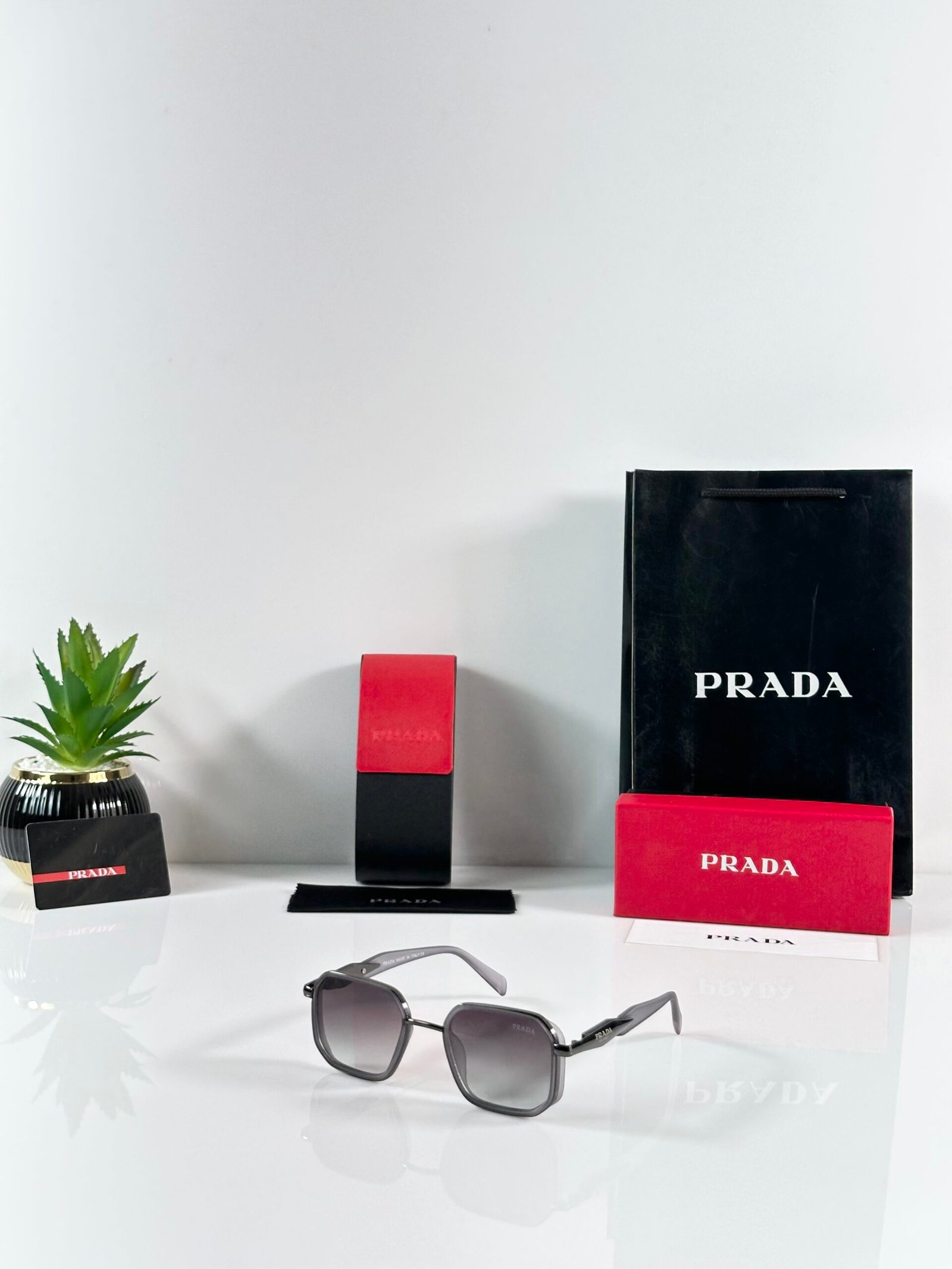 Prada_792_Grey_Green_Shaded