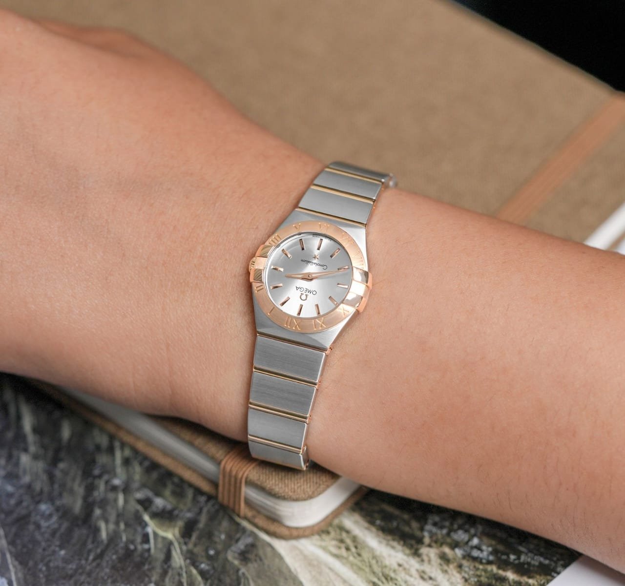 Omeg_a Constellation Sedna 2Ton-Copper-White Womens - Image 4