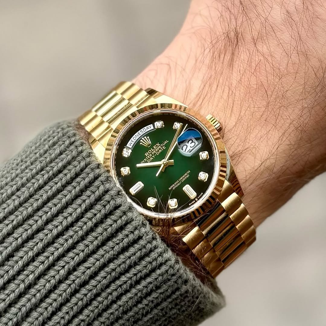 Role_x Oyster Perpetual Day Date Automatic Gold-Green-Diamond - Image 2