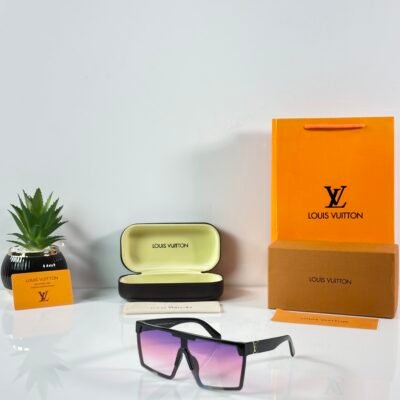 Louis_Vuitton_1012_Black_Pink