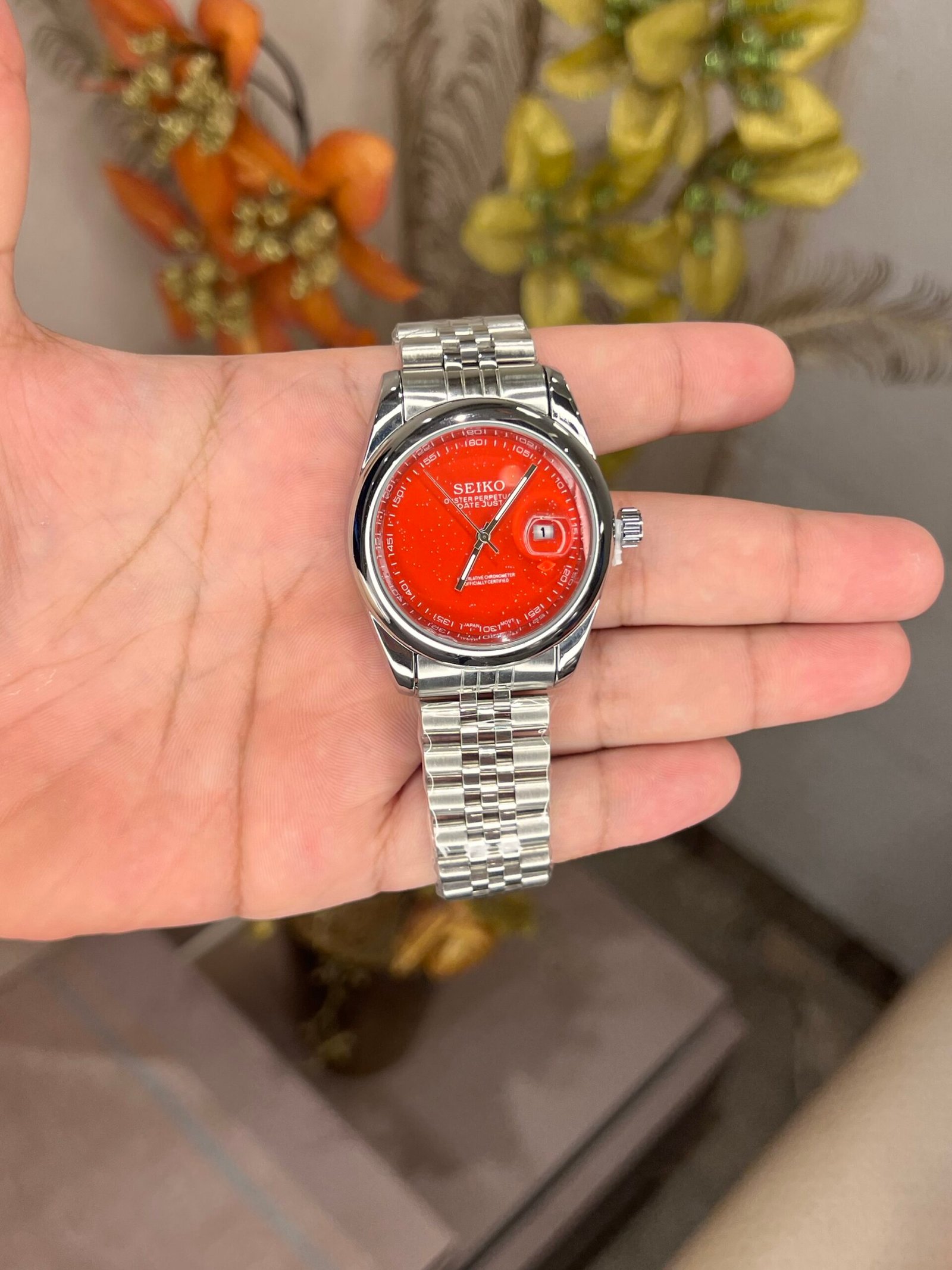 Seiko galaxy red 0007