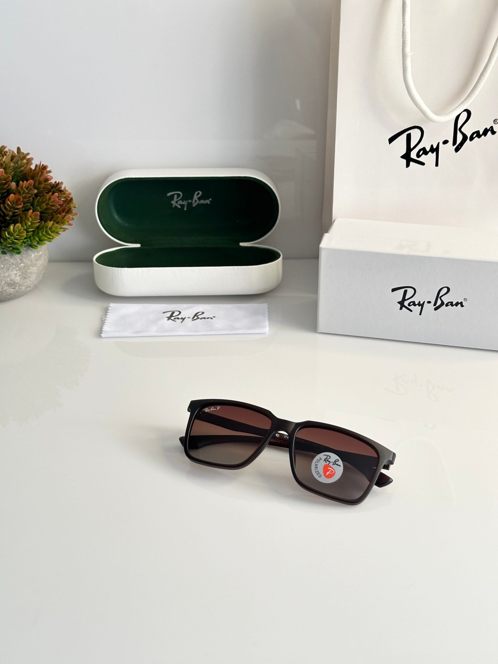 Rayban 4614 Brown - Image 4