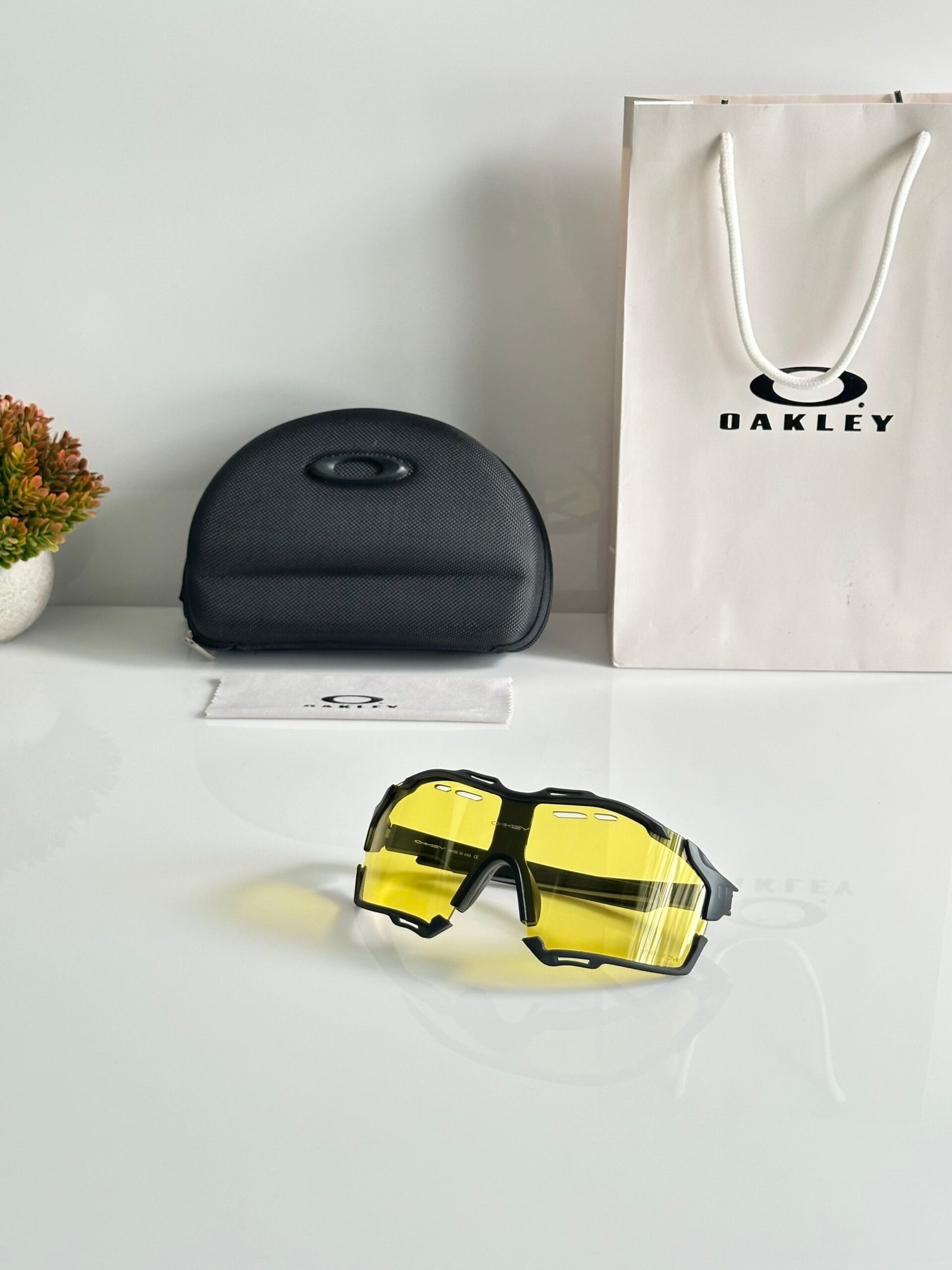 Oak 8241 Black Yellow - Image 4