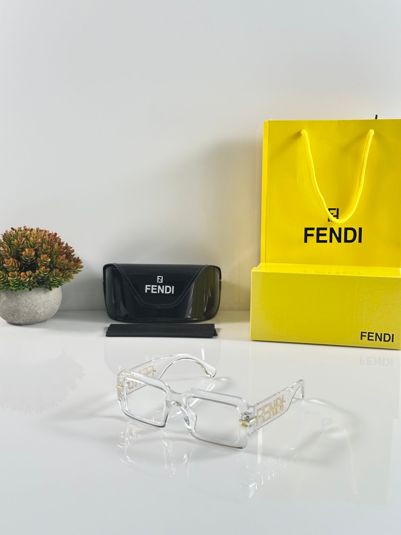 Fendi8778_Water_Day