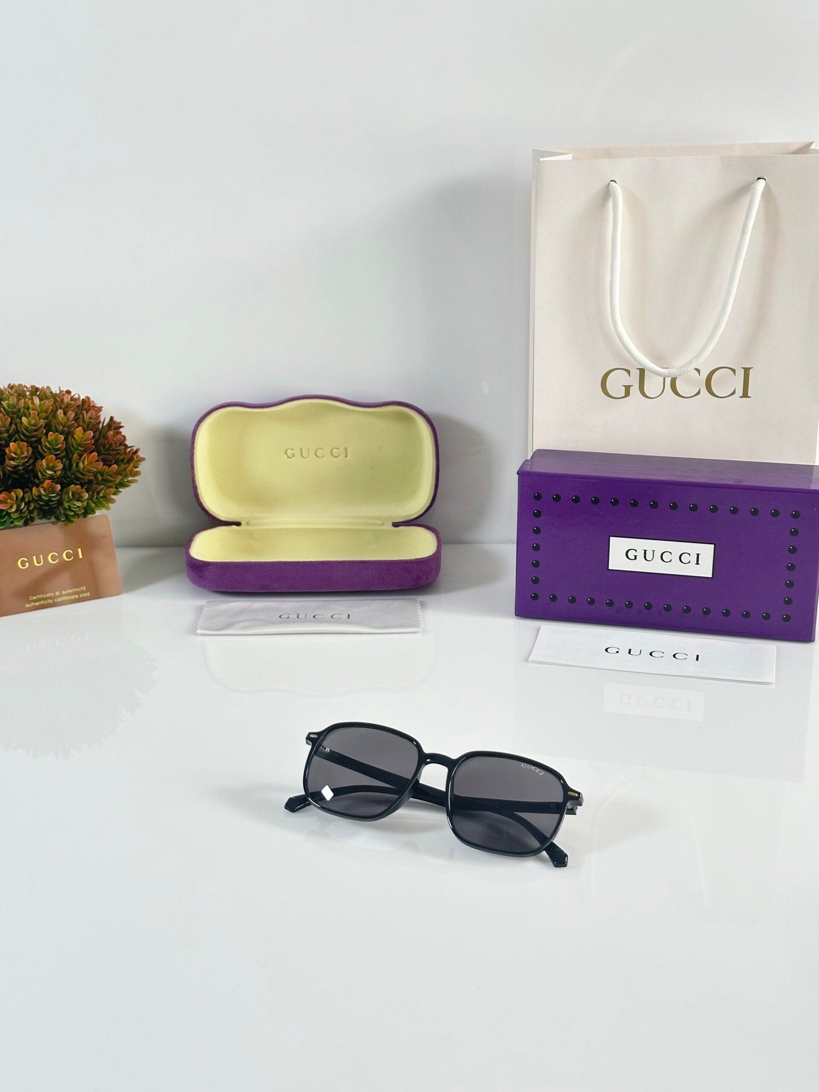 Gucci_2003_Black - Image 4
