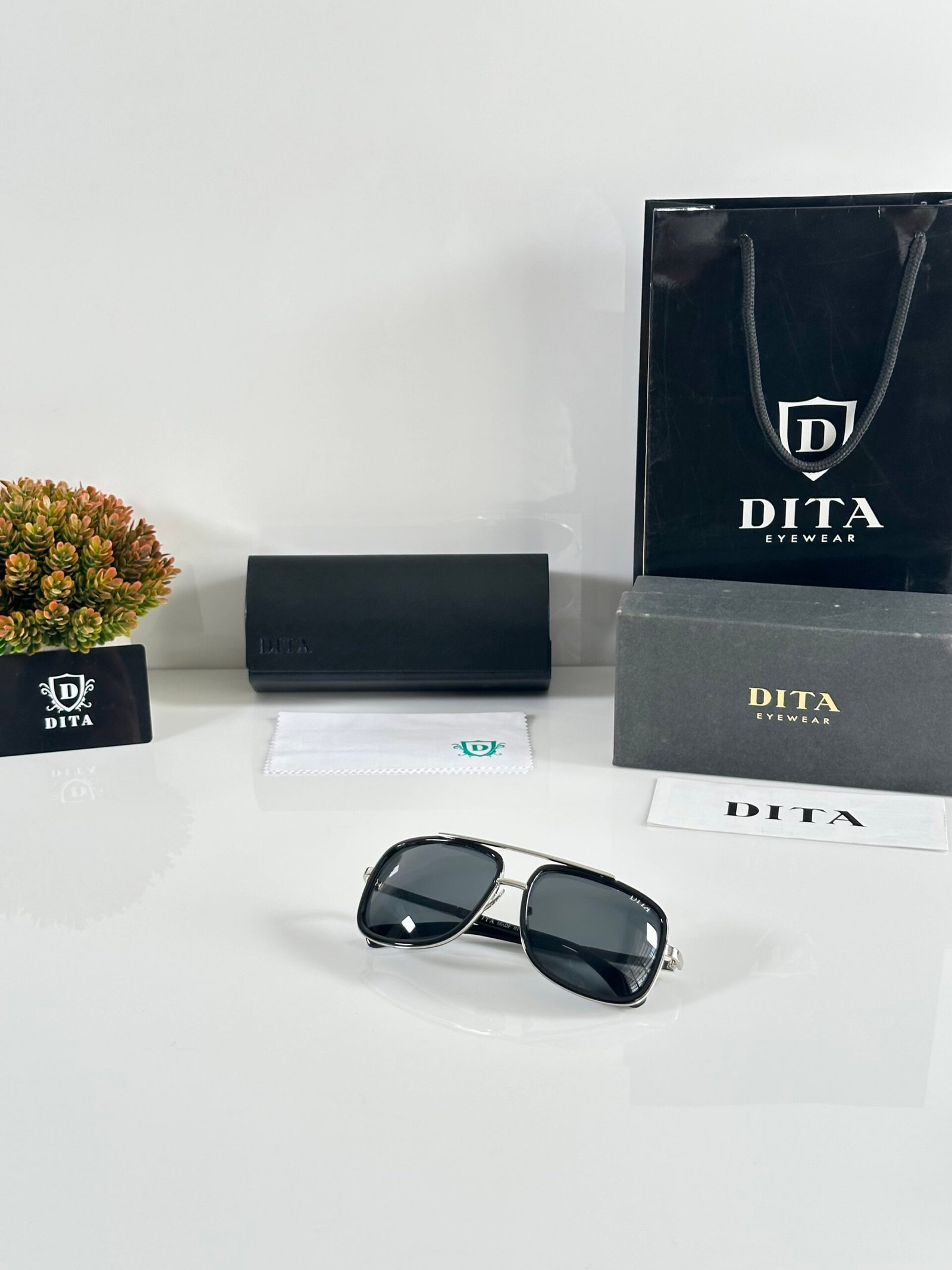 Dita 8377 Silver Black - Image 4