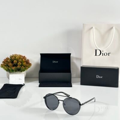 Dior_158_Black