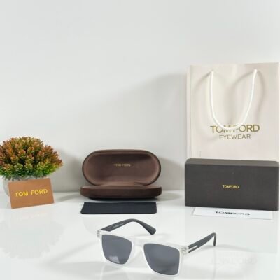 Tomford 0553 Ice Black