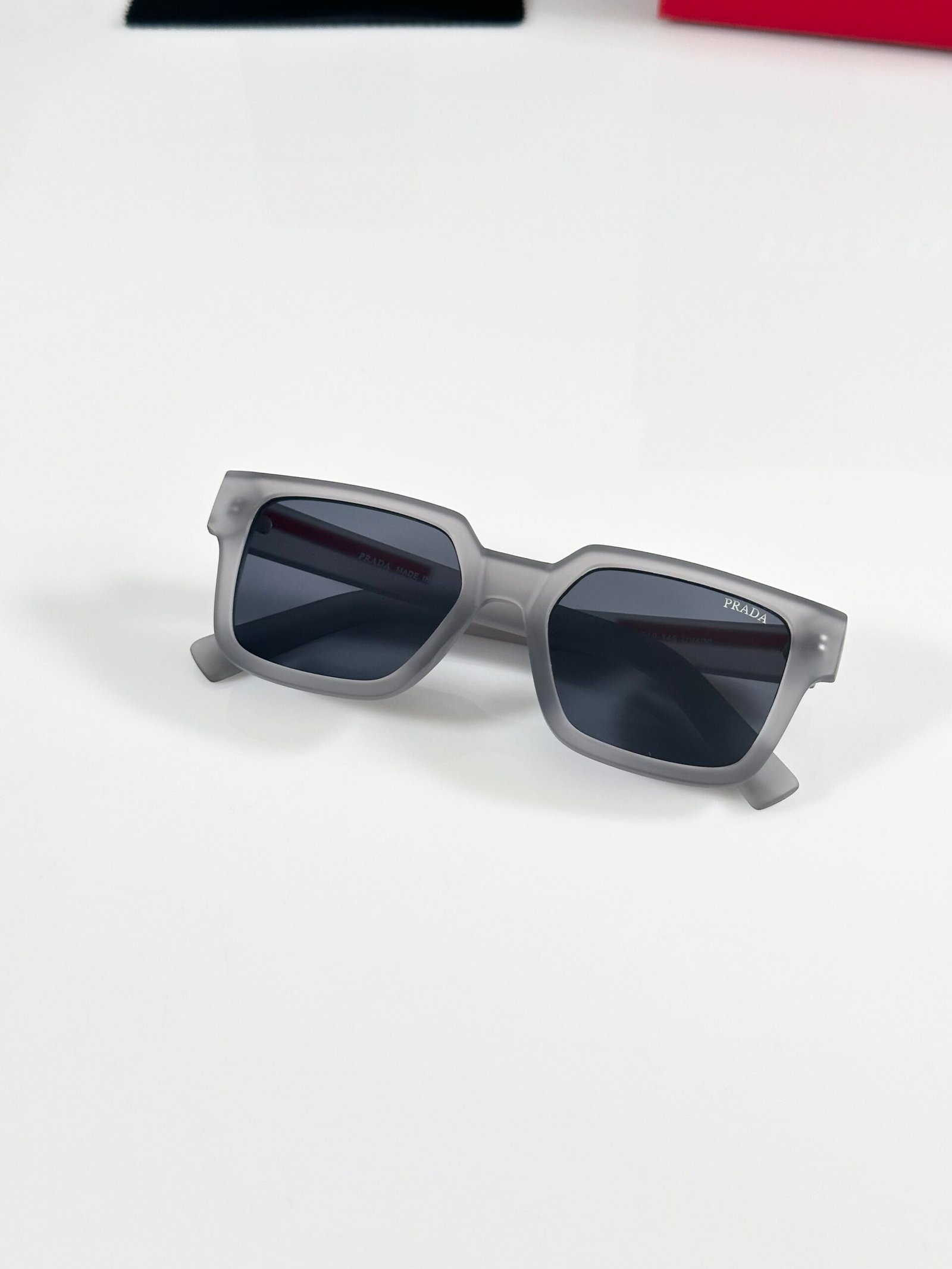 Prada_8720_Grey_Black - Image 3